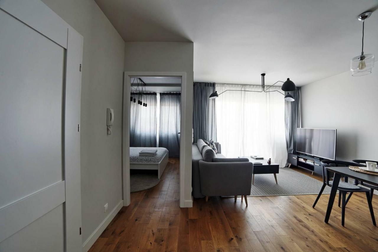 One Apartment Śrem Exteriör bild